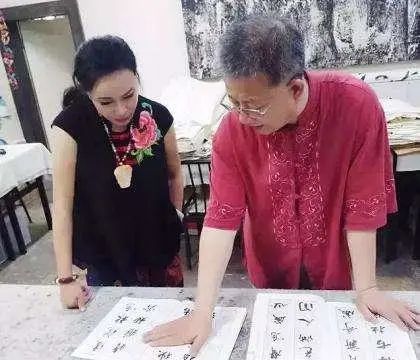 現代巨星劉曉慶書法欣賞